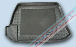 Mata do bagażnika antypoślizgowa Volvo S60 II od 2010